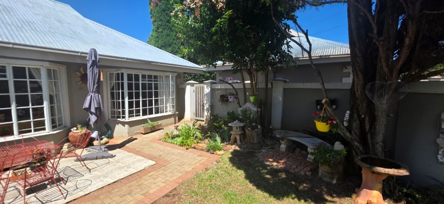 3 Bedroom Property for Sale in Kannoniers Park North West